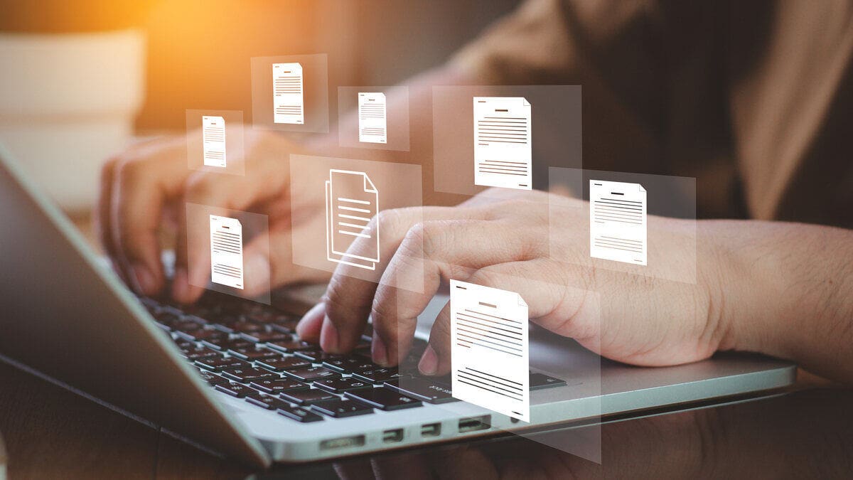online keresi laptopon, hogy rendelkezik-e MNB-engedéllyel a befektetési szolgáltató
