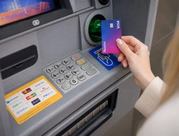 Revolut, 300 ezres ingyenes készpénzfelvétel, ATM