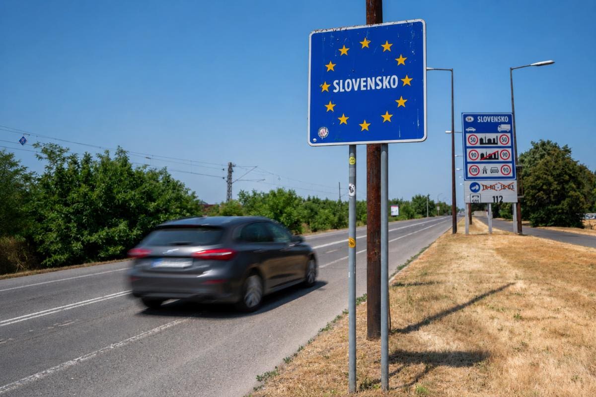 szlovák határátkelő, bevásárlóturizmus